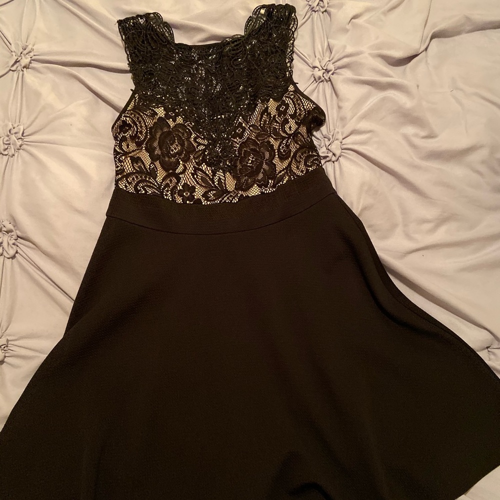 Black lace dress
